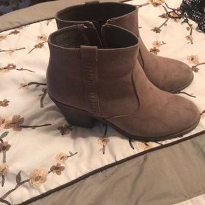Light brown ankle boots with chunky heels